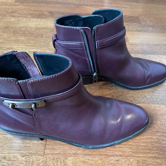 Coach Burgundy Booties - Great Condition! - Picture 7 of 9